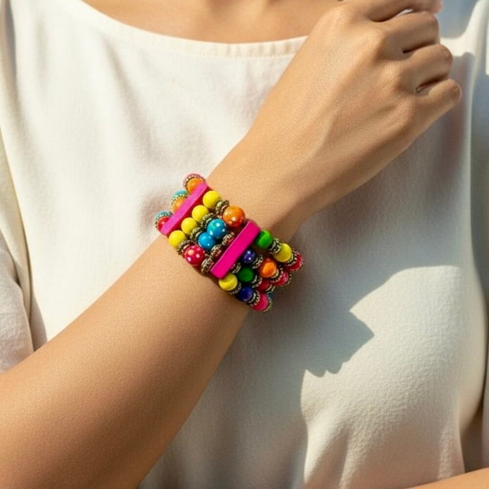 Hawaiian Rainbow Wood Bead Bracelet | Boho | NWOT (Gift Box Included)